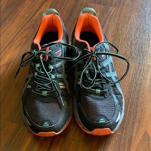 ASICS Women’s shoe size 10